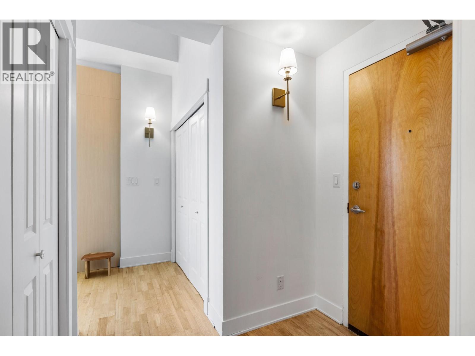 304 1329 Ellis Street, Kelowna