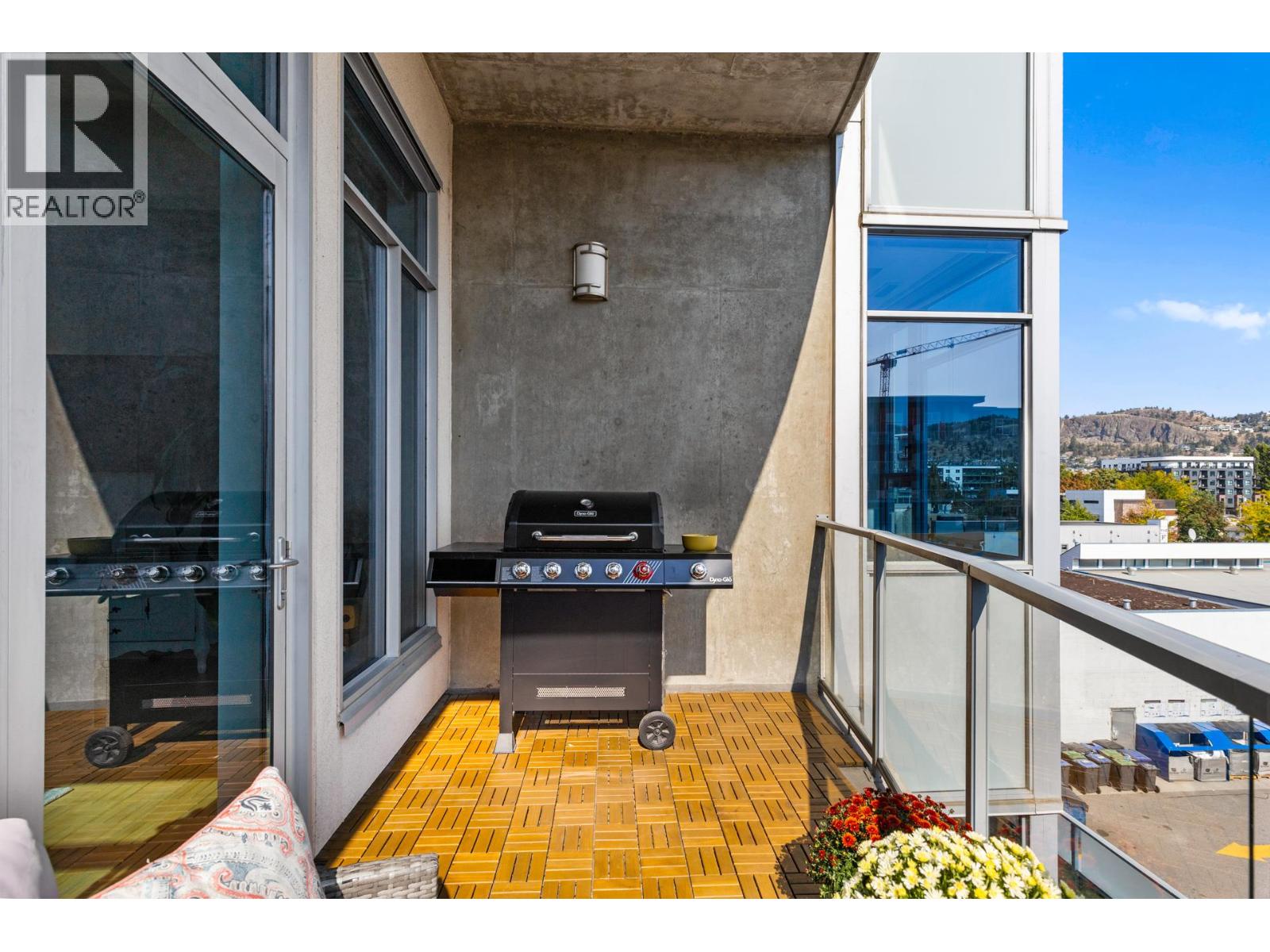 304 1329 Ellis Street, Kelowna