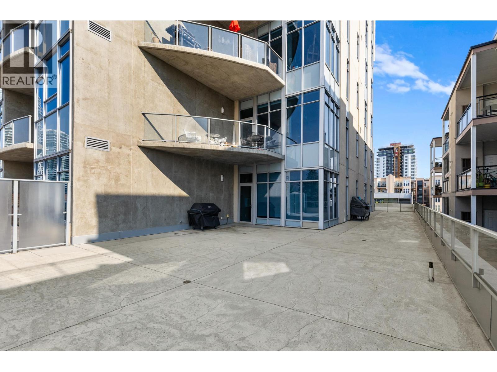 304 1329 Ellis Street, Kelowna