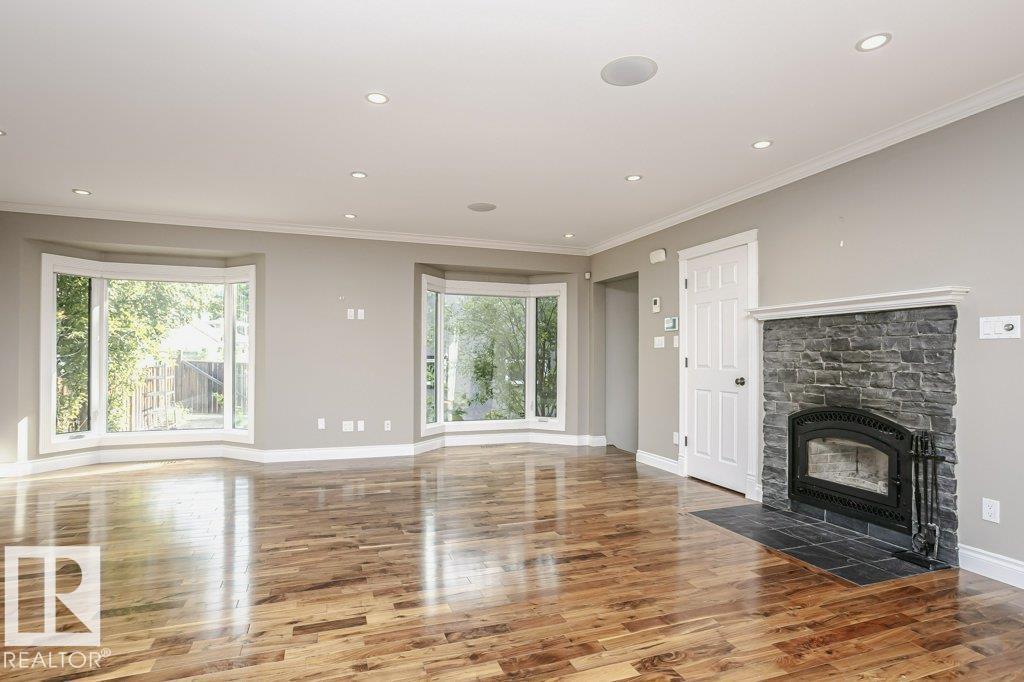 9119 117 ST NW, Edmonton