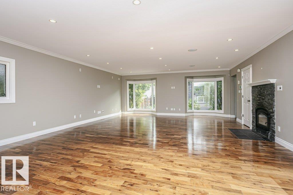 9119 117 ST NW, Edmonton