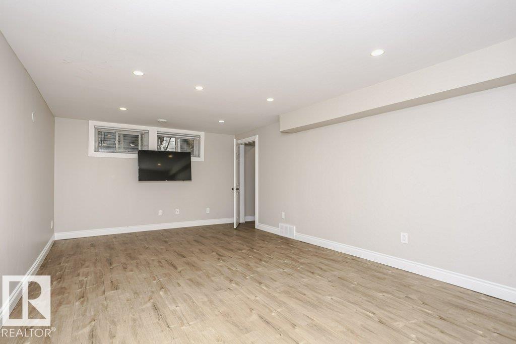 9119 117 ST NW, Edmonton