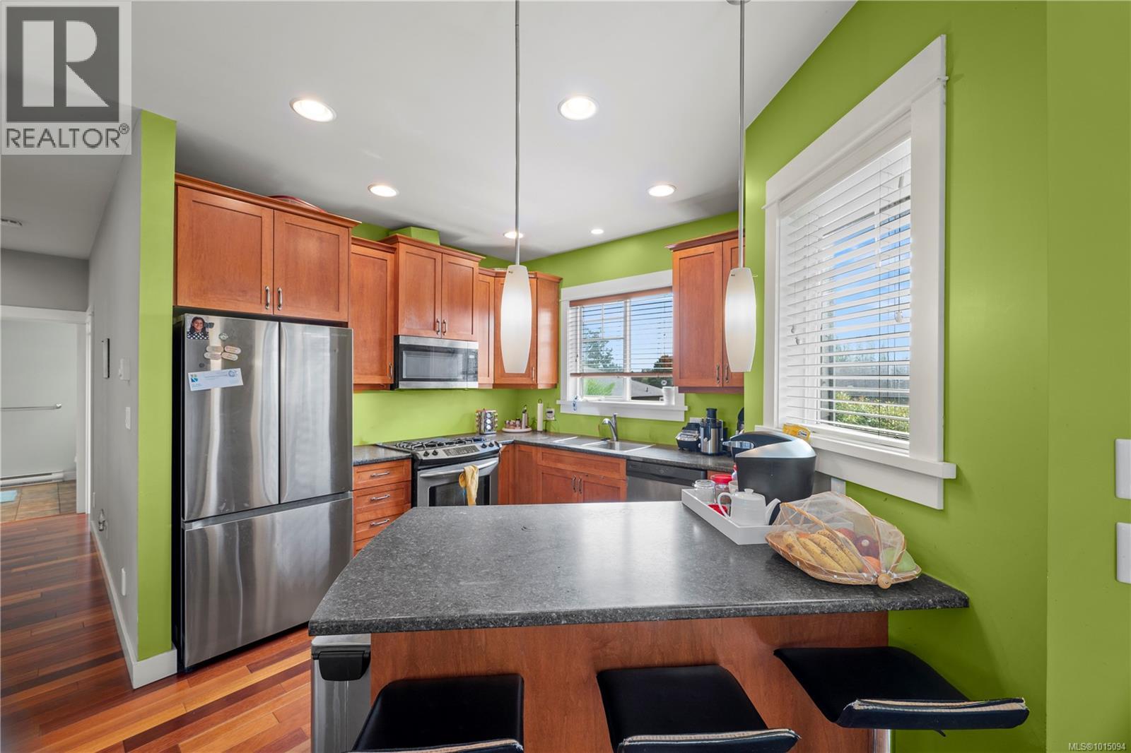 4048 Copperfield Lane, Saanich