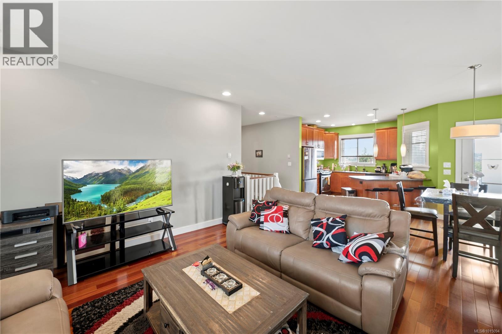 4048 Copperfield Lane, Saanich