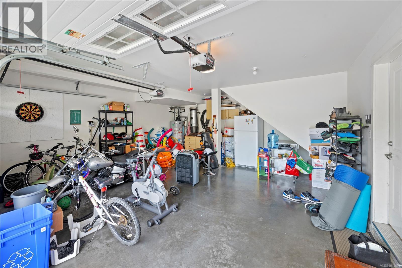 4048 Copperfield Lane, Saanich