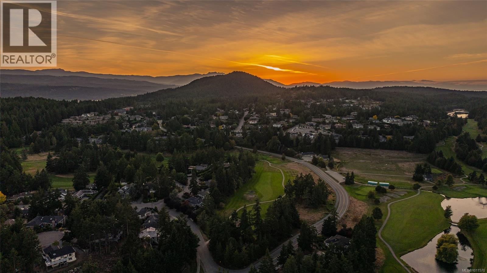 3720 Dolphin Dr, Nanoose Bay