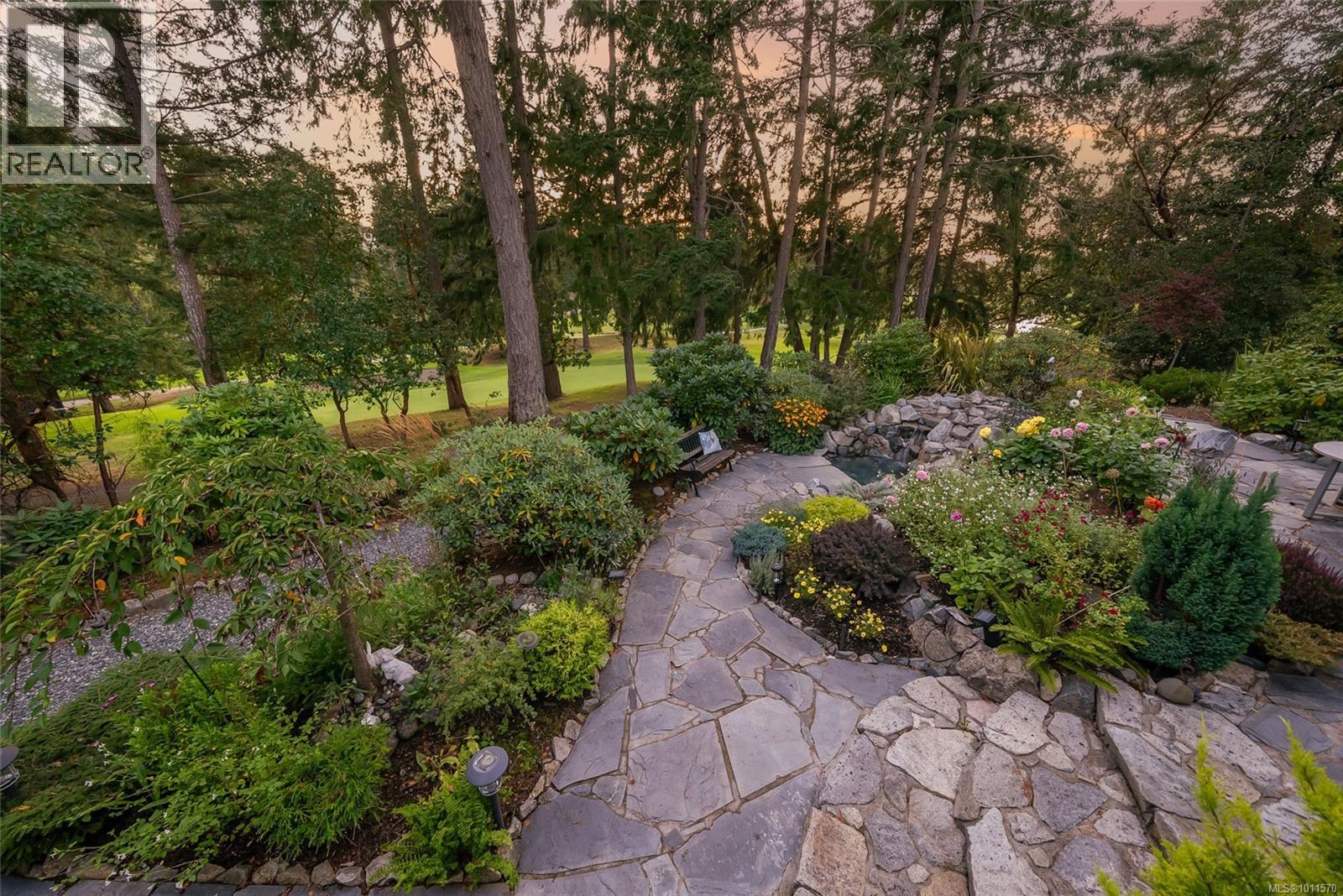 3720 Dolphin Dr, Nanoose Bay