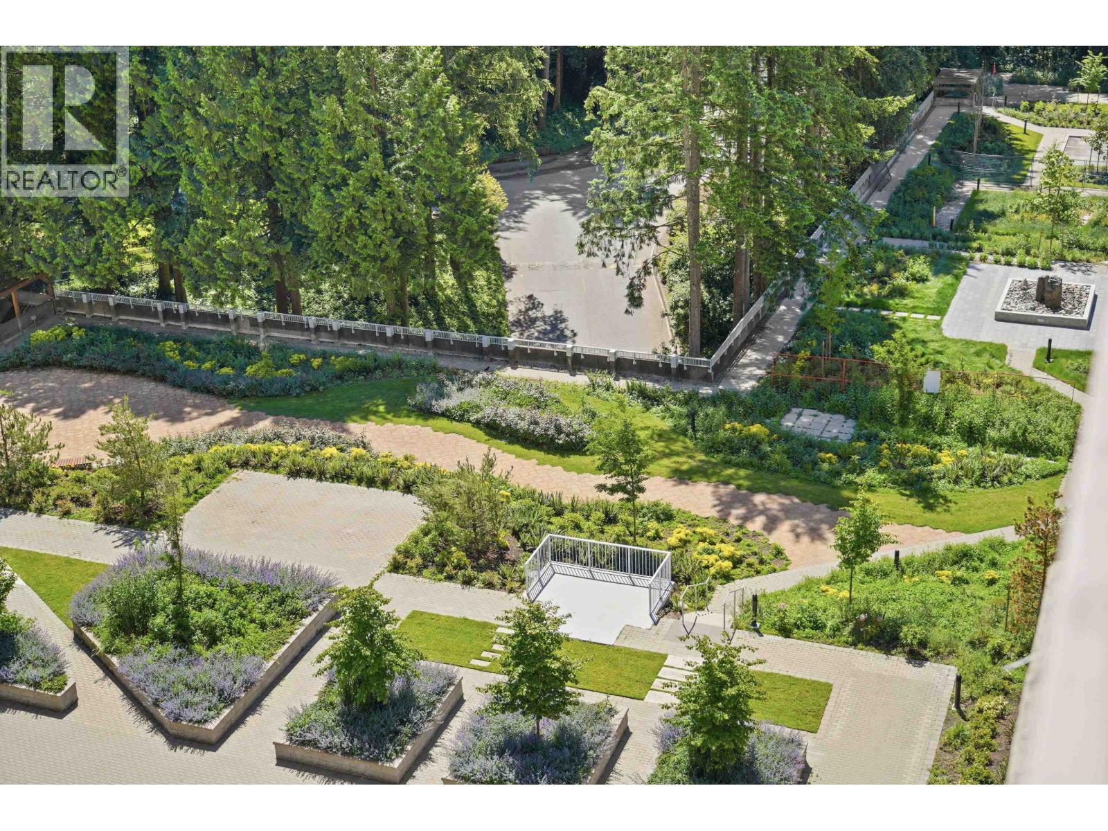 1006 2016 FULLERTON AVENUE, North Vancouver