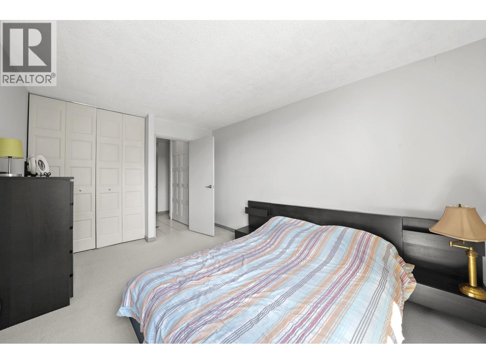 1006 2016 FULLERTON AVENUE, North Vancouver