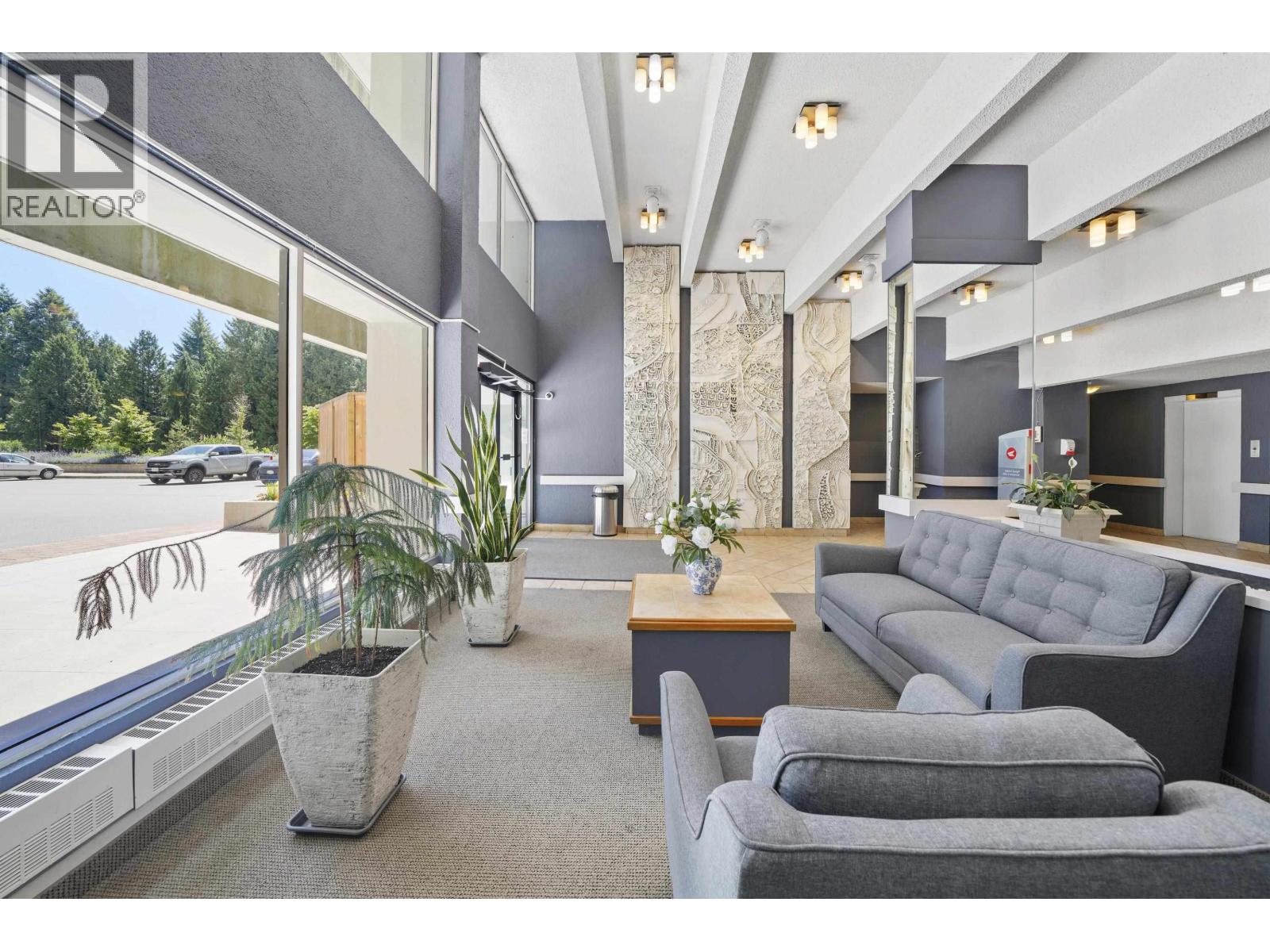 1006 2016 FULLERTON AVENUE, North Vancouver