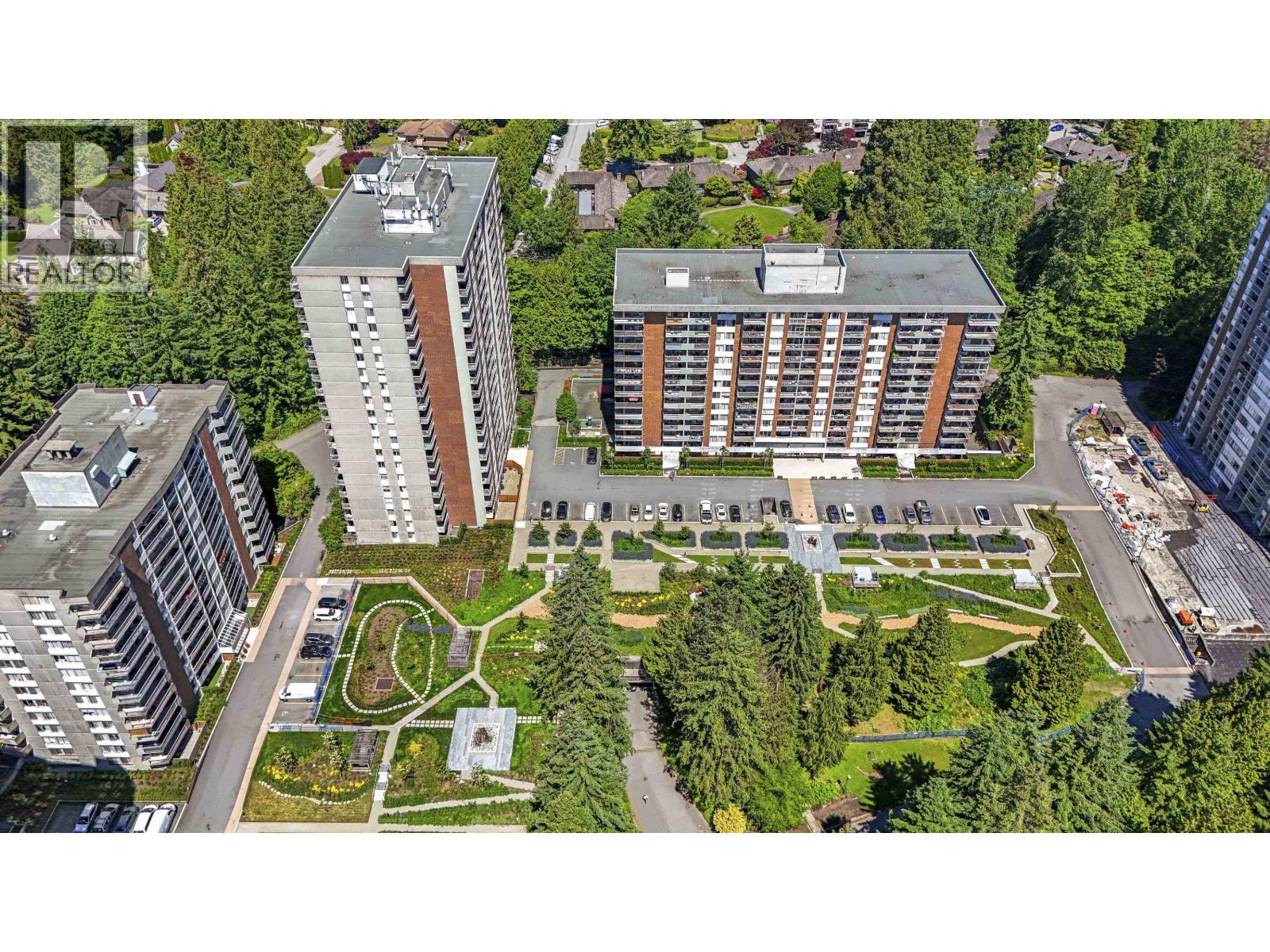 1006 2016 FULLERTON AVENUE, North Vancouver