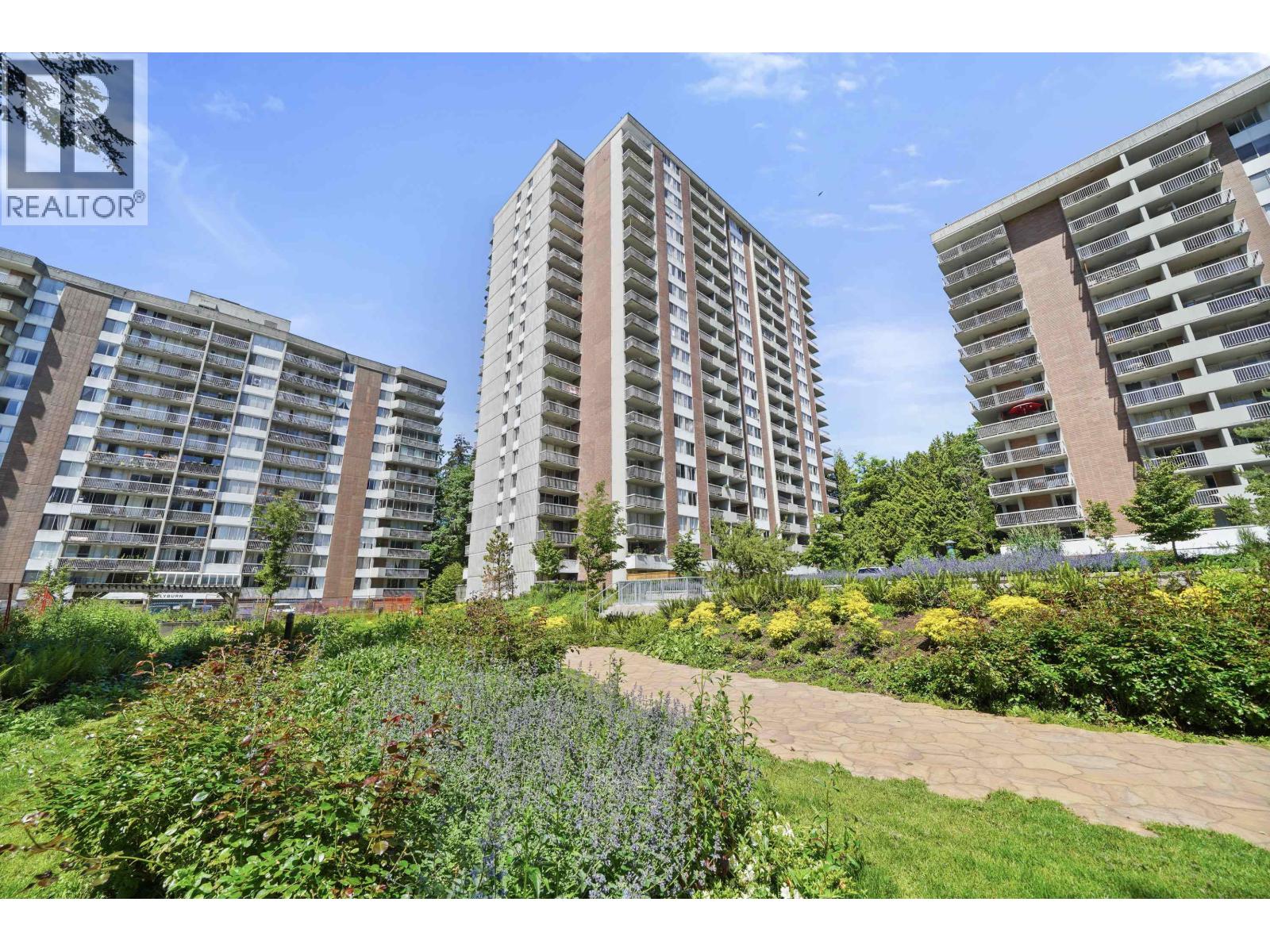 1006 2016 FULLERTON AVENUE, North Vancouver