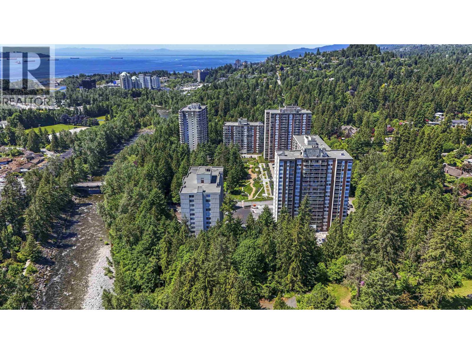 1006 2016 FULLERTON AVENUE, North Vancouver