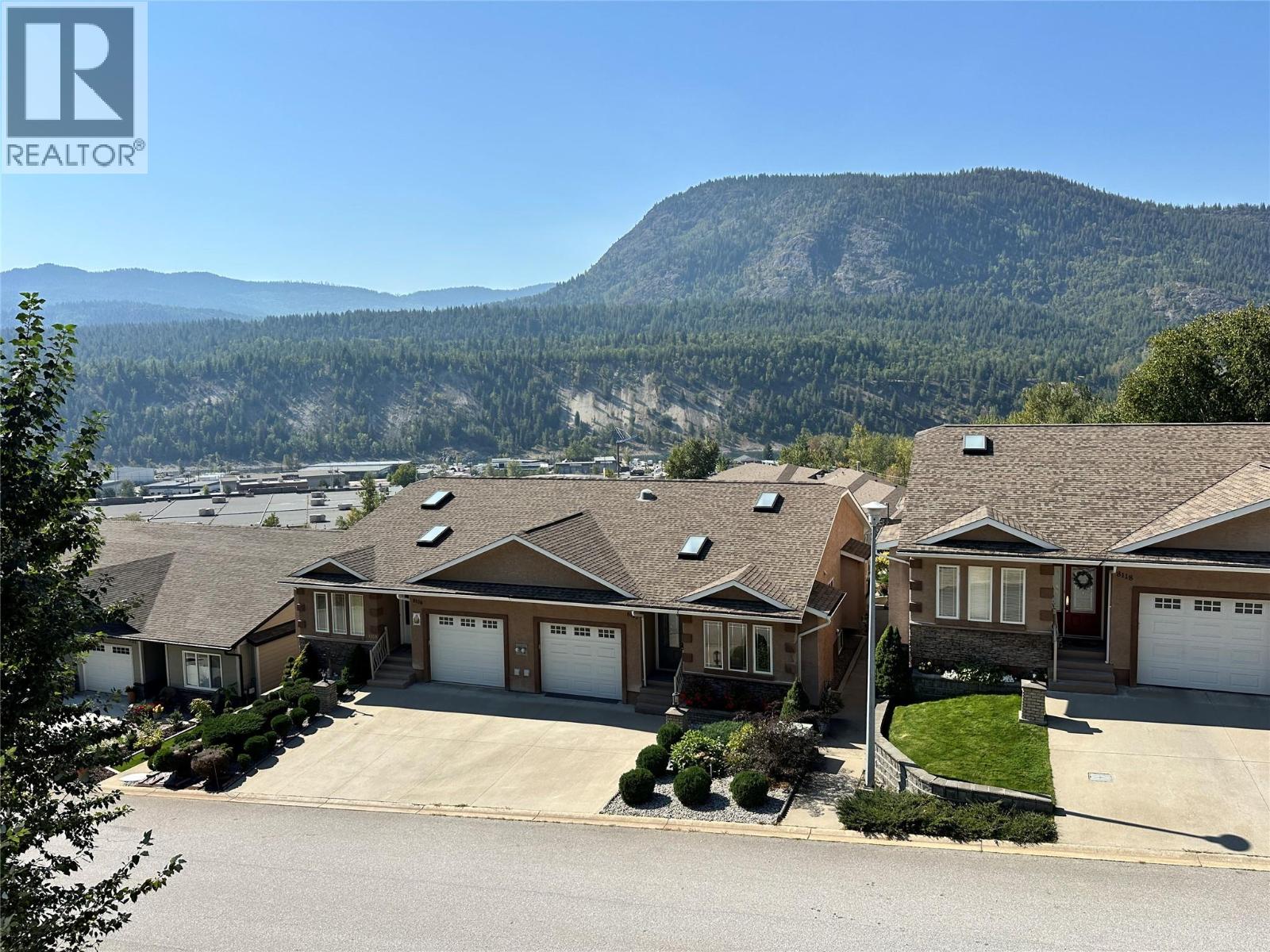8121 BIRCHWOOD Drive, Trail