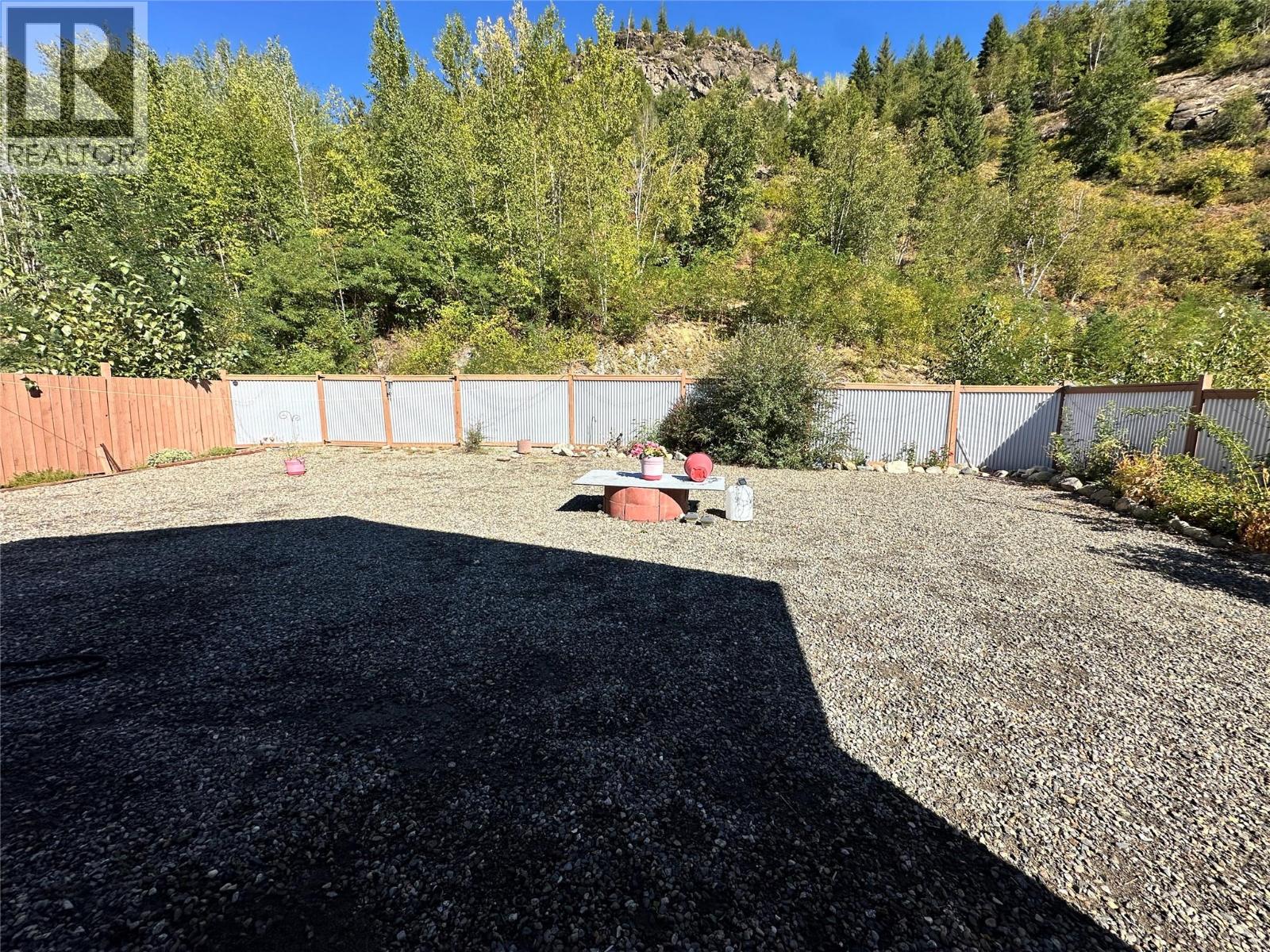 8121 BIRCHWOOD Drive, Trail