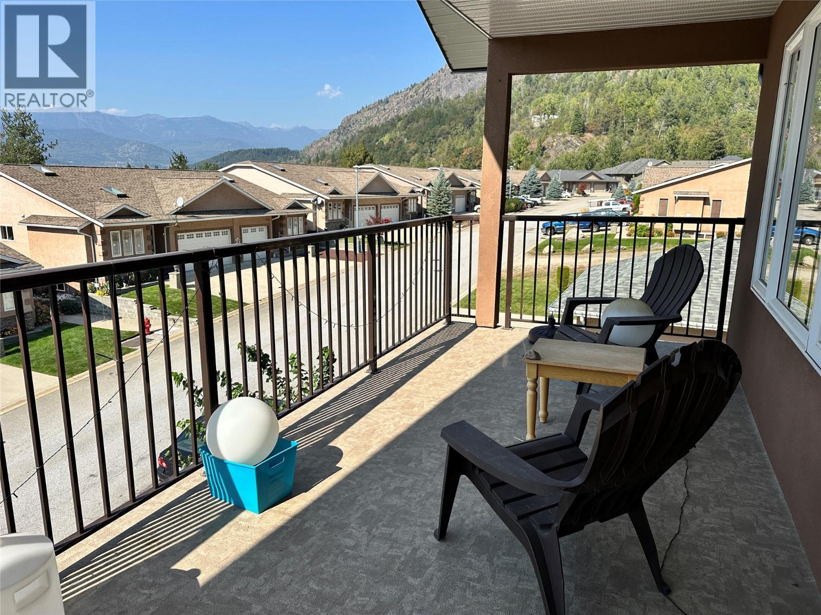 8121 BIRCHWOOD Drive, Trail
