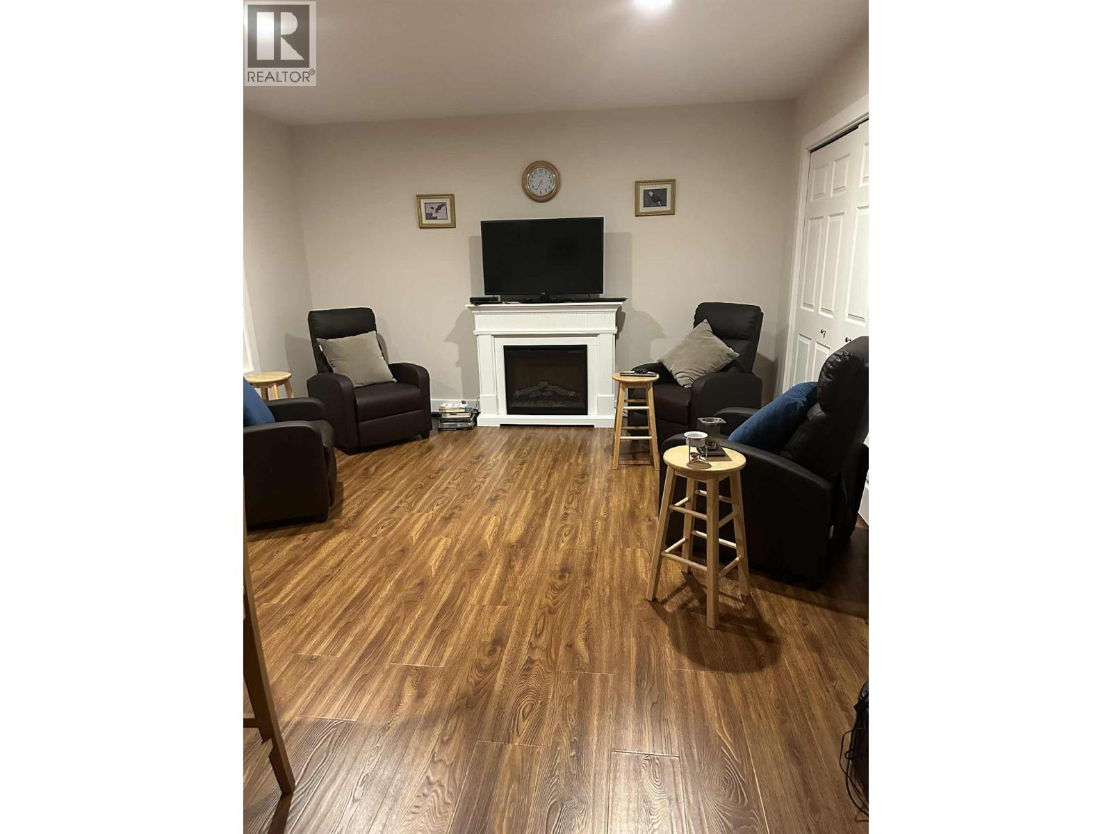 8121 BIRCHWOOD Drive, Trail
