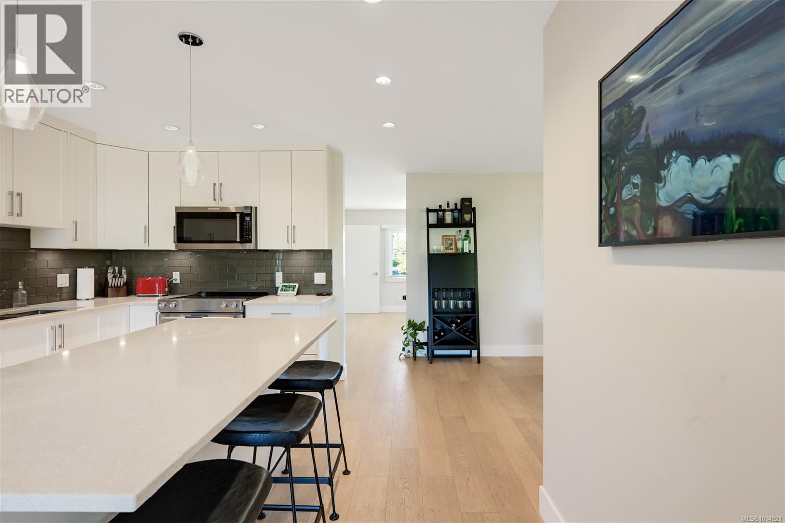 2240 Woodhouse Rd, Oak Bay