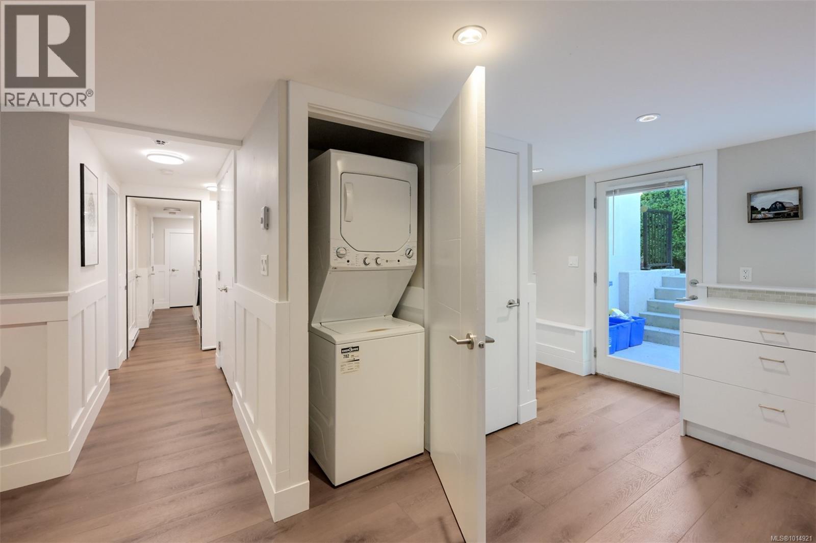 2240 Woodhouse Rd, Oak Bay