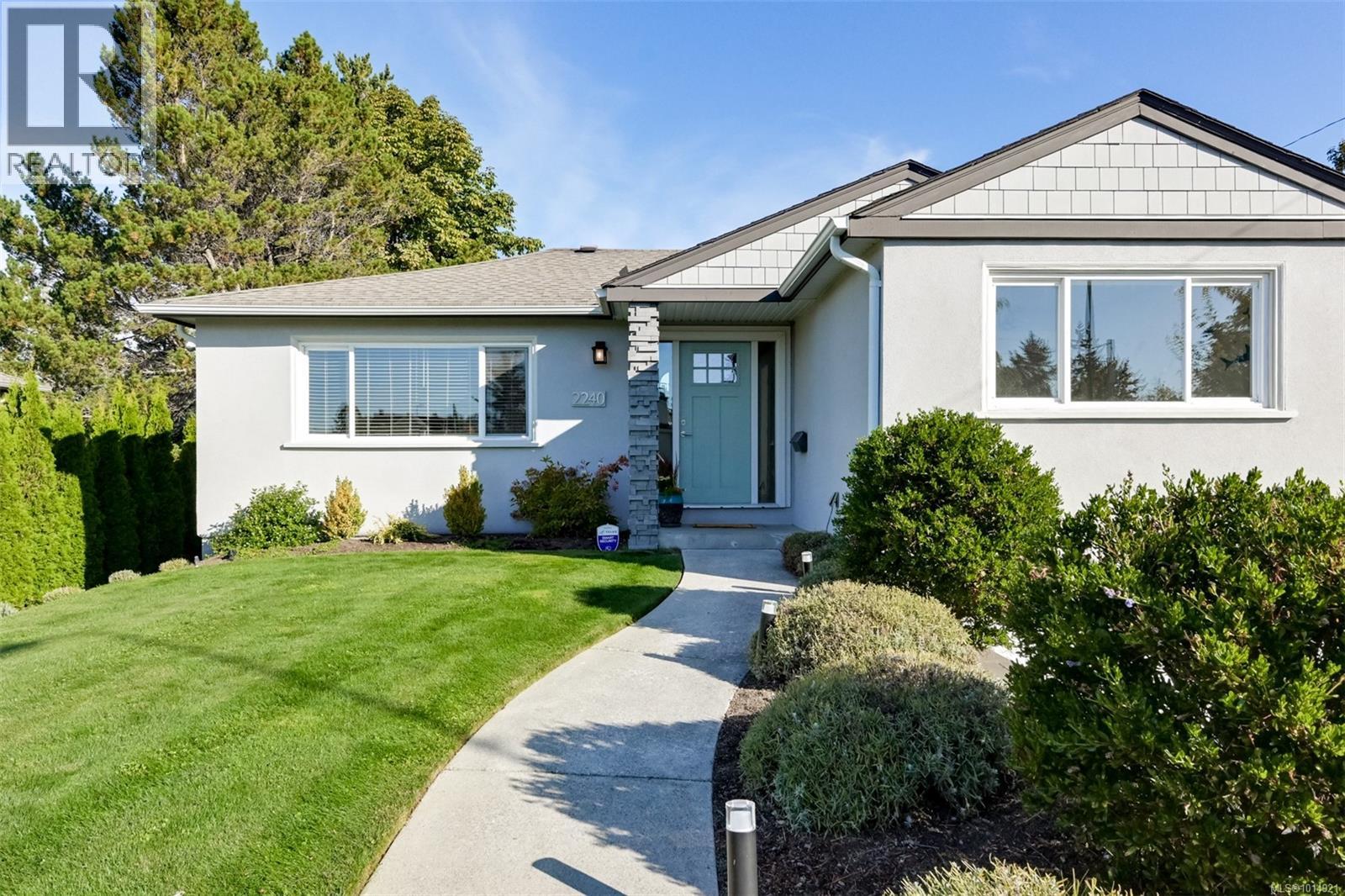 2240 Woodhouse Rd, Oak Bay