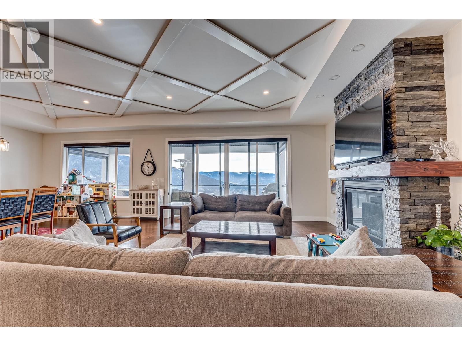 7429 Sun Peaks Drive - 14