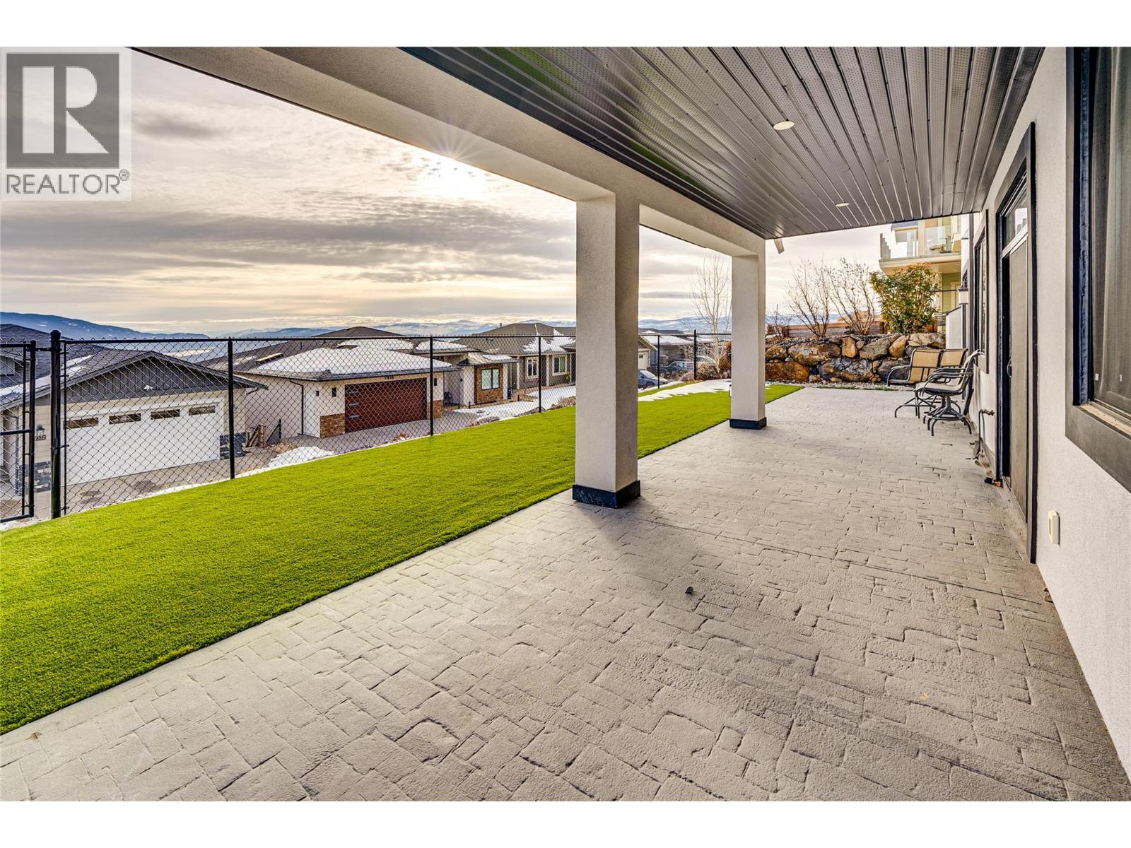 7429 Sun Peaks Drive - 29