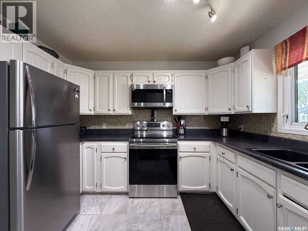 568 Poplar CRESCENT - 11