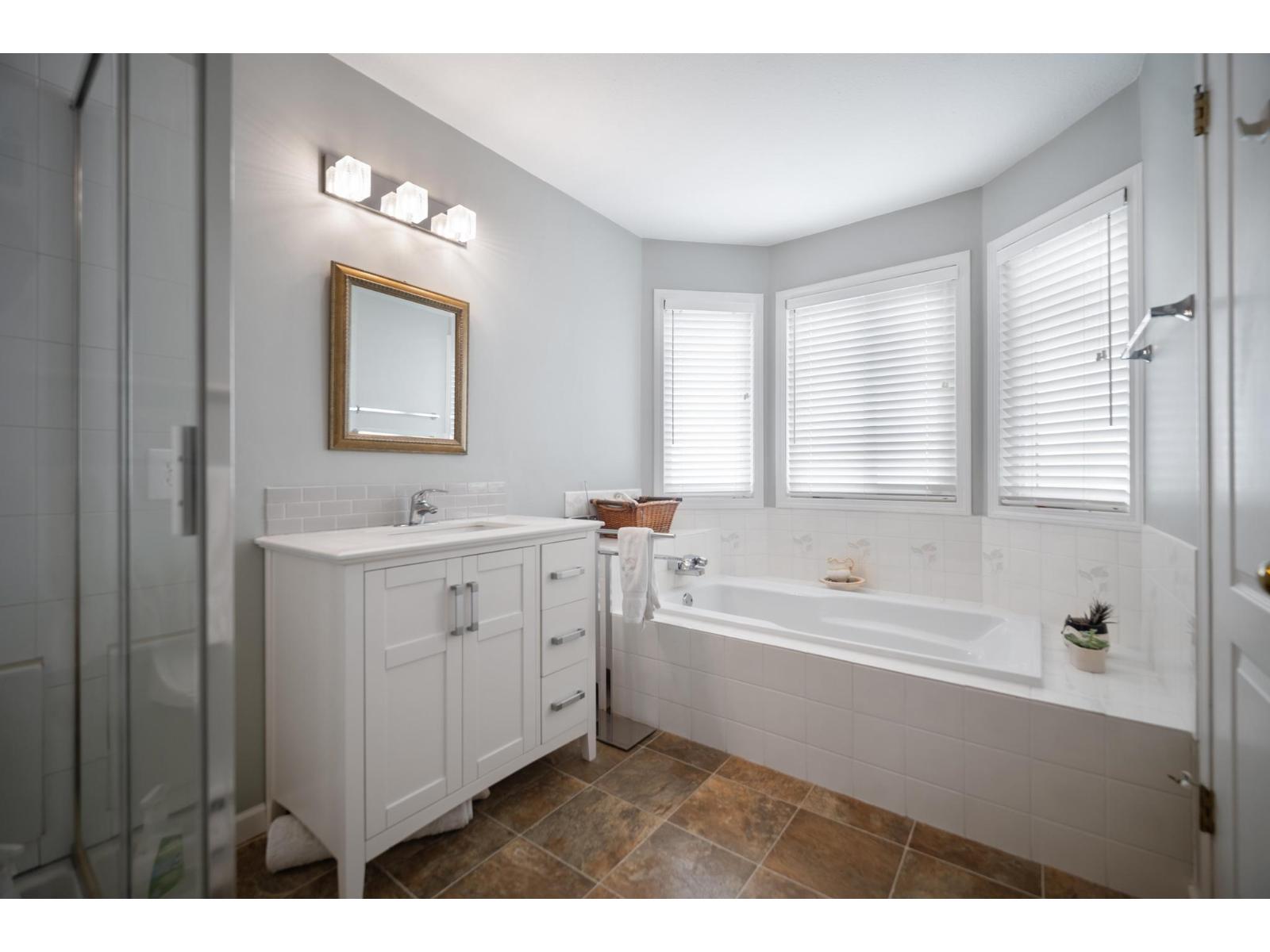 3 12969 17 AVENUE, Surrey