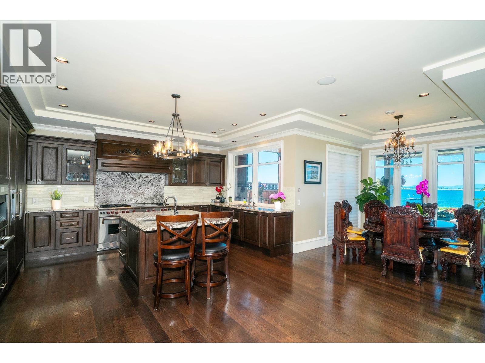 768 TSAWWASSEN BEACH ROAD, Tsawwassen