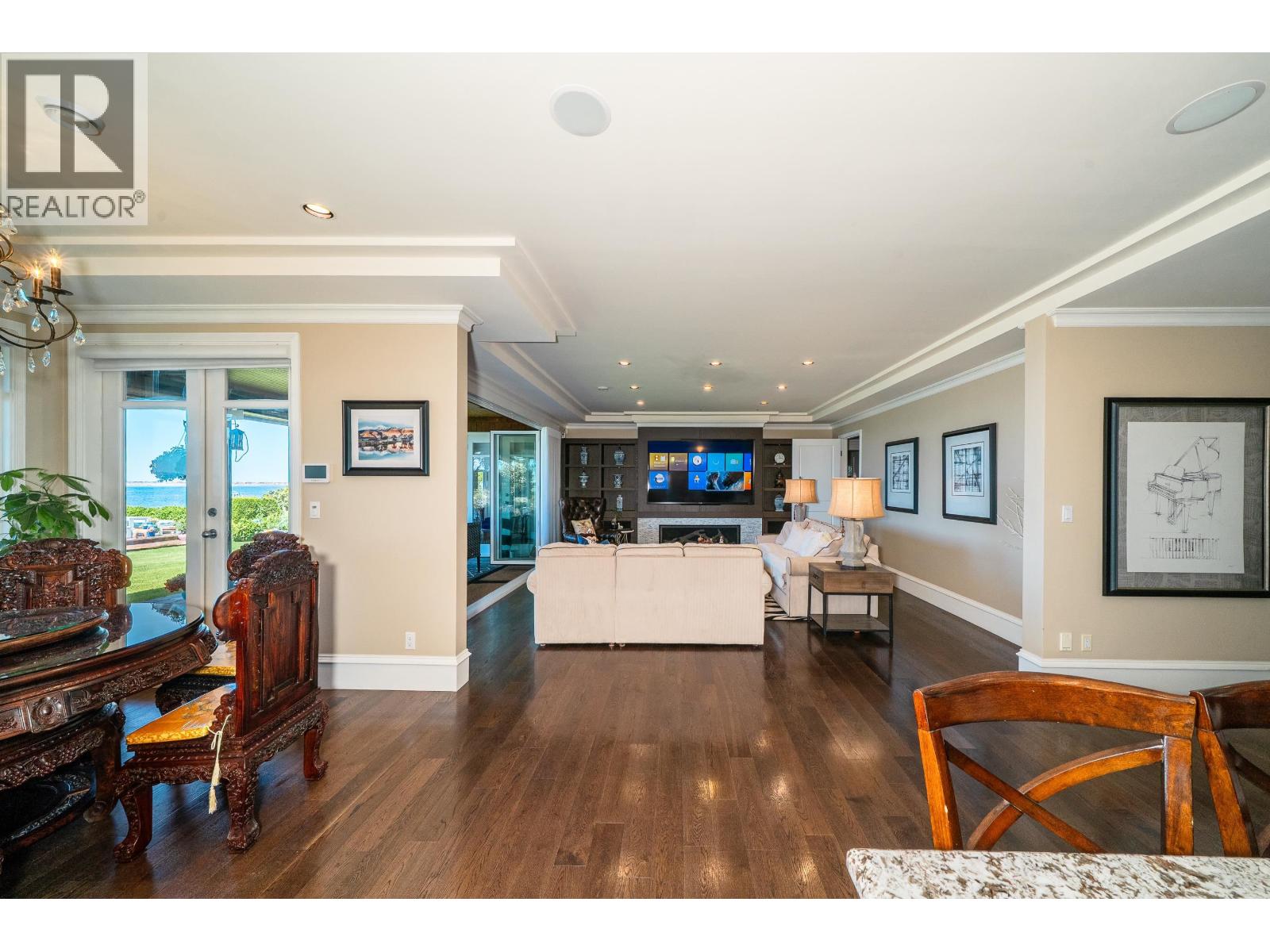 768 TSAWWASSEN BEACH ROAD, Tsawwassen