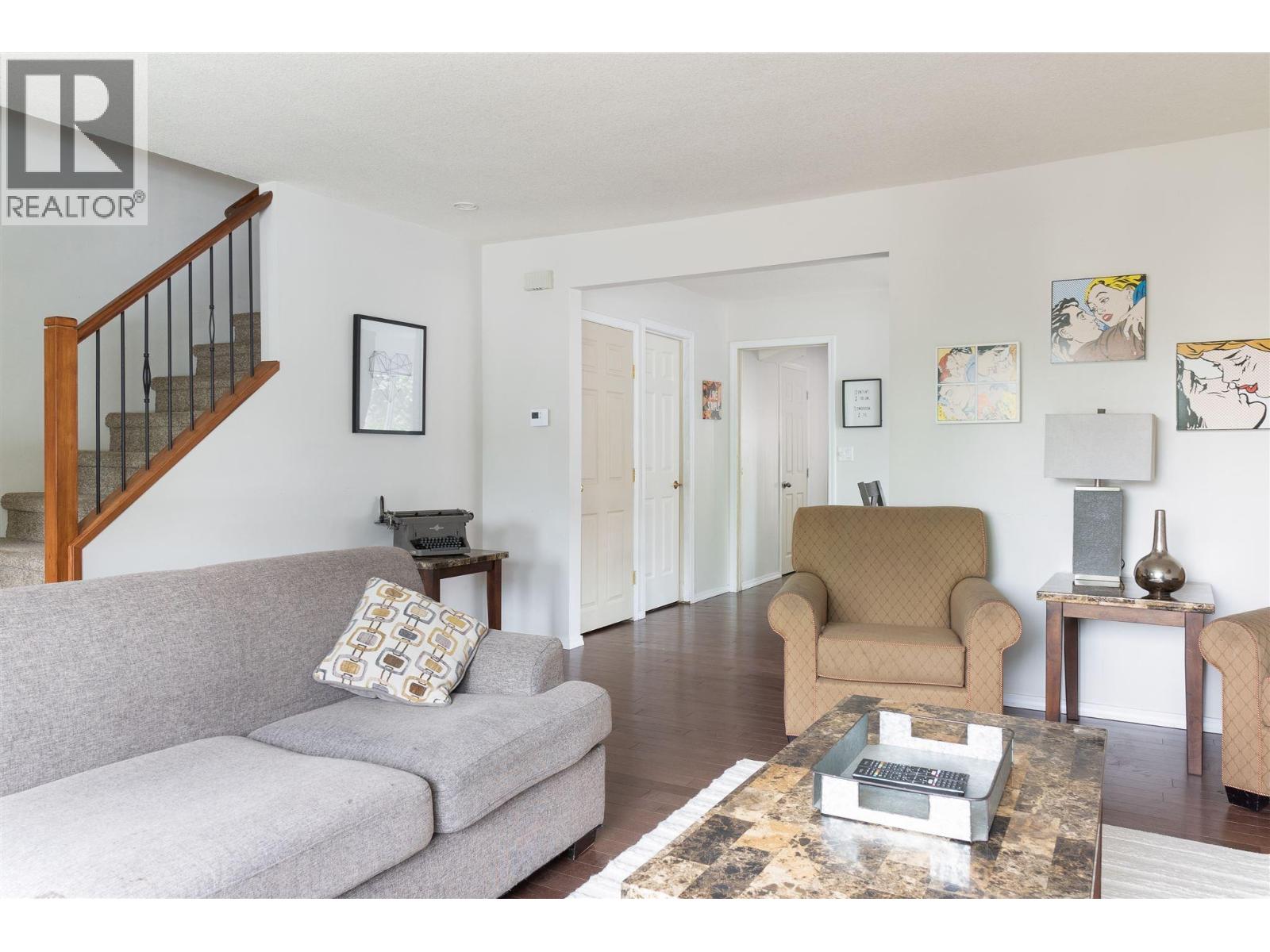  792 Dehart Avenue, Kelowna