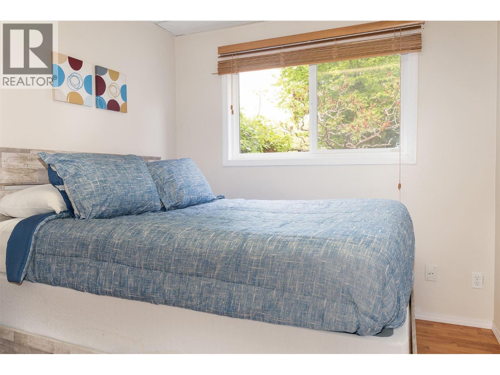  792 Dehart Avenue, Kelowna
