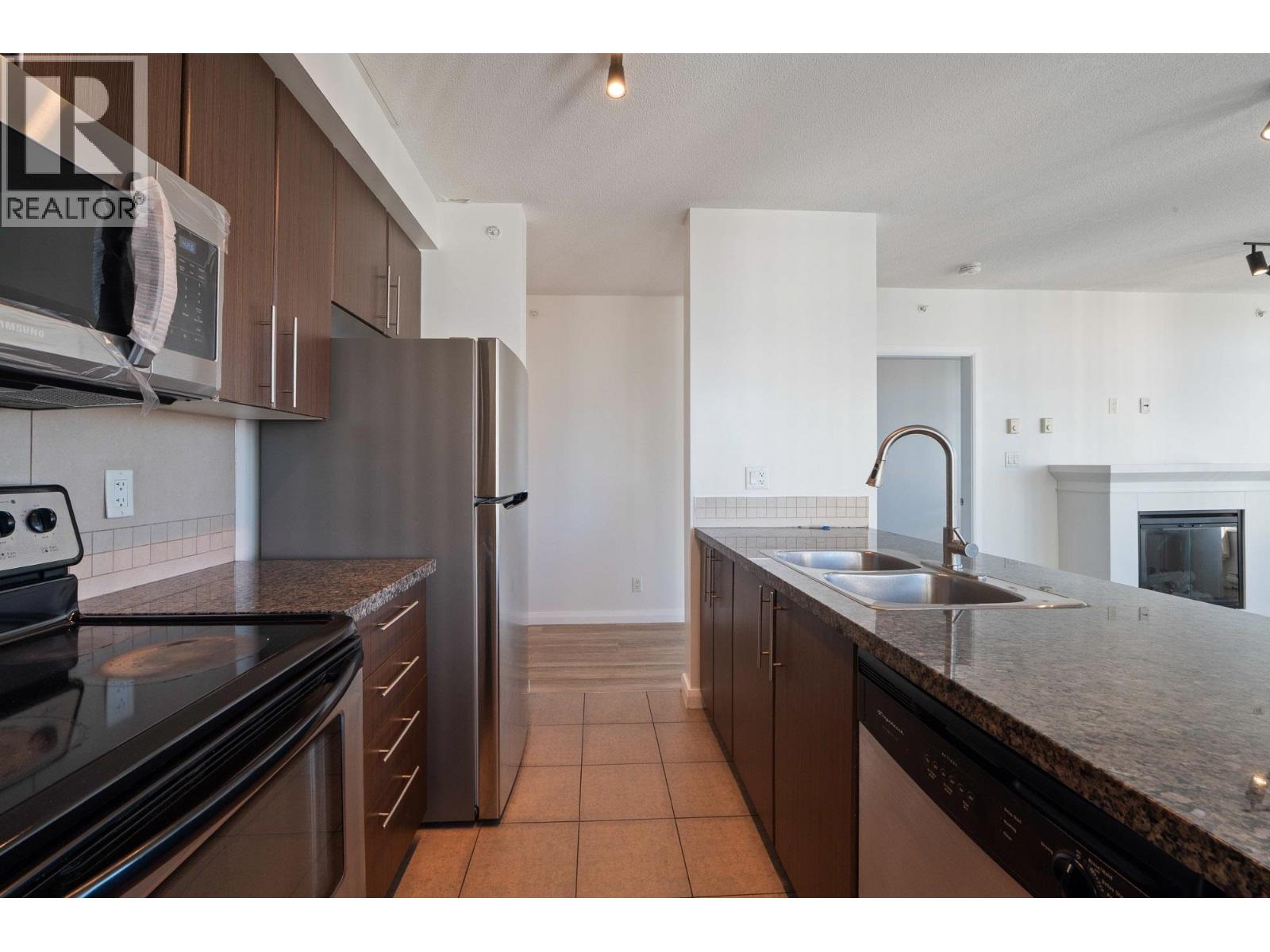 3106 898 CARNARVON STREET, New Westminster