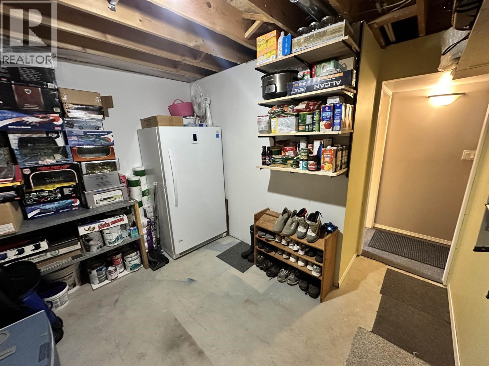 5236 KALLUM DRIVE - 18