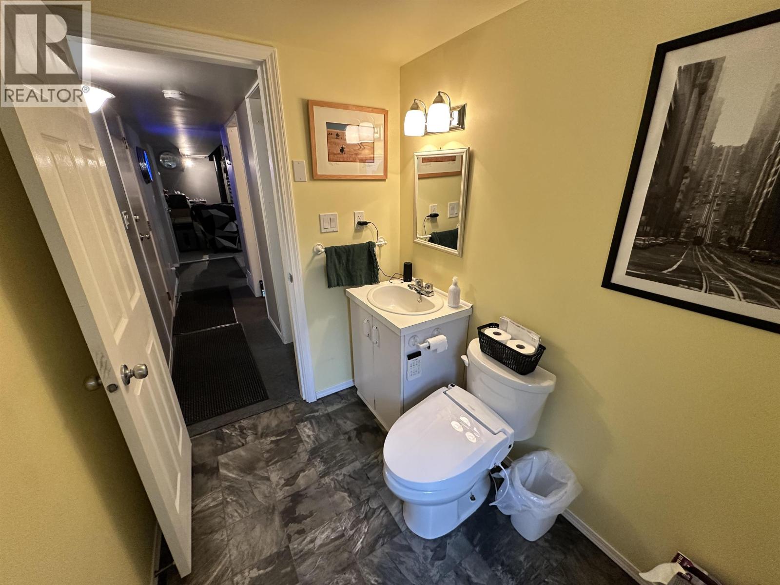 5236 KALLUM DRIVE - 19