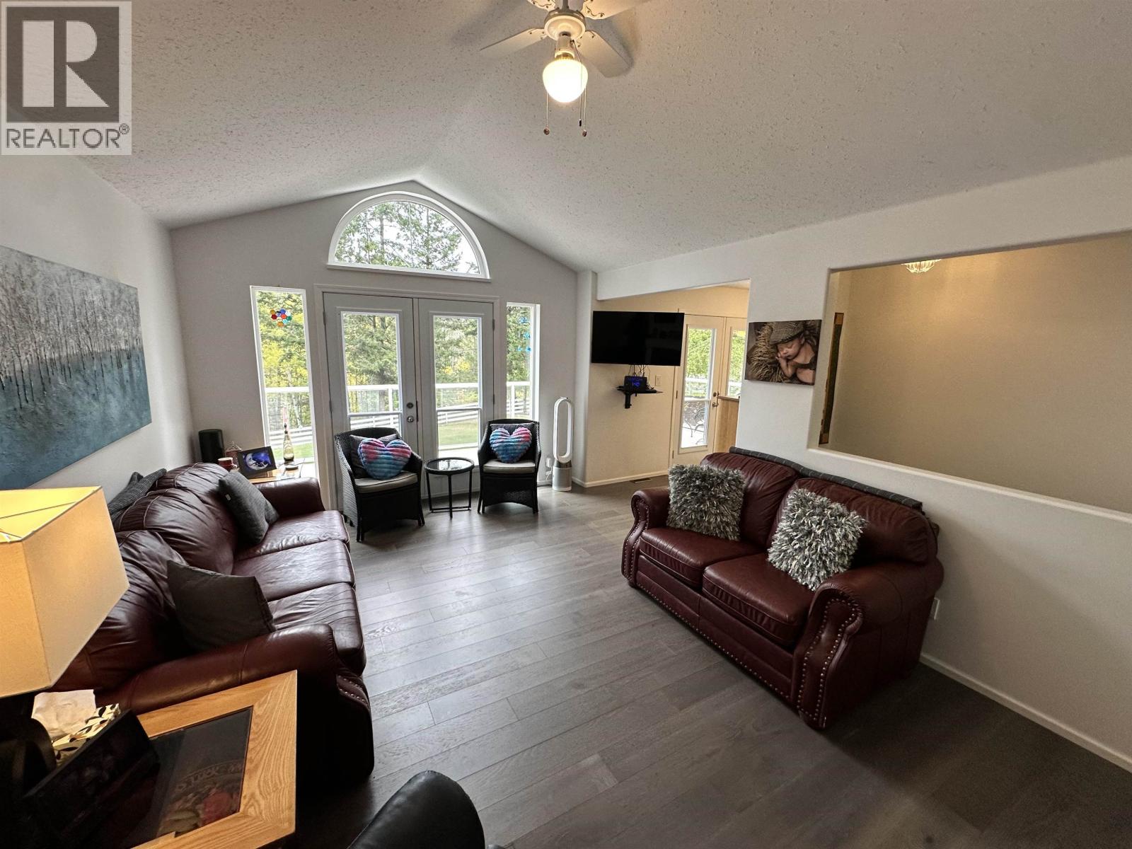 5236 KALLUM DRIVE - 28
