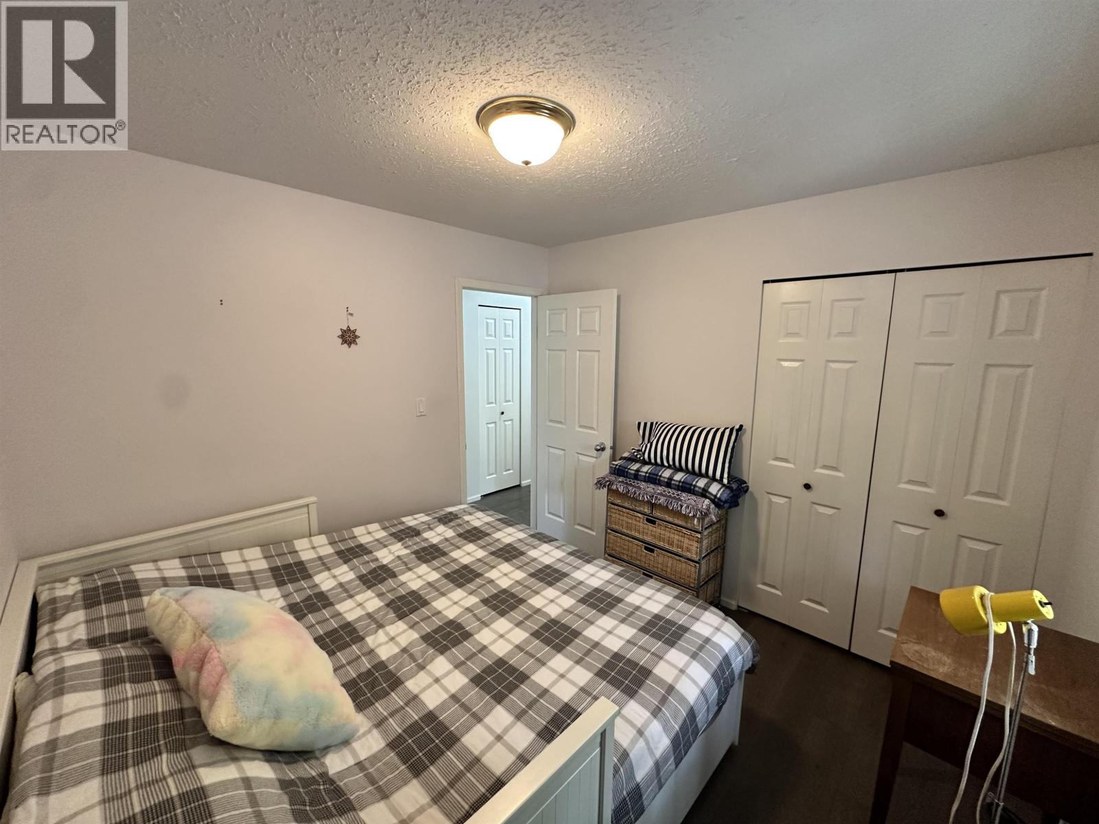 5236 KALLUM DRIVE - 33