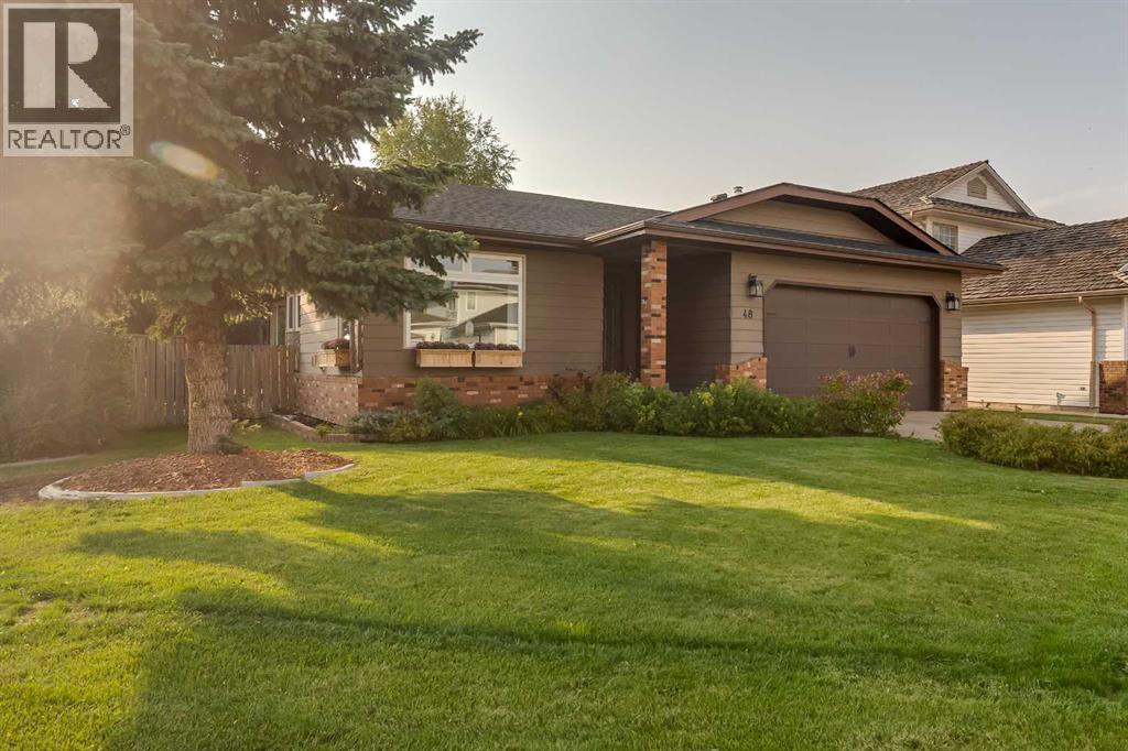 48 Alton Close, Red Deer