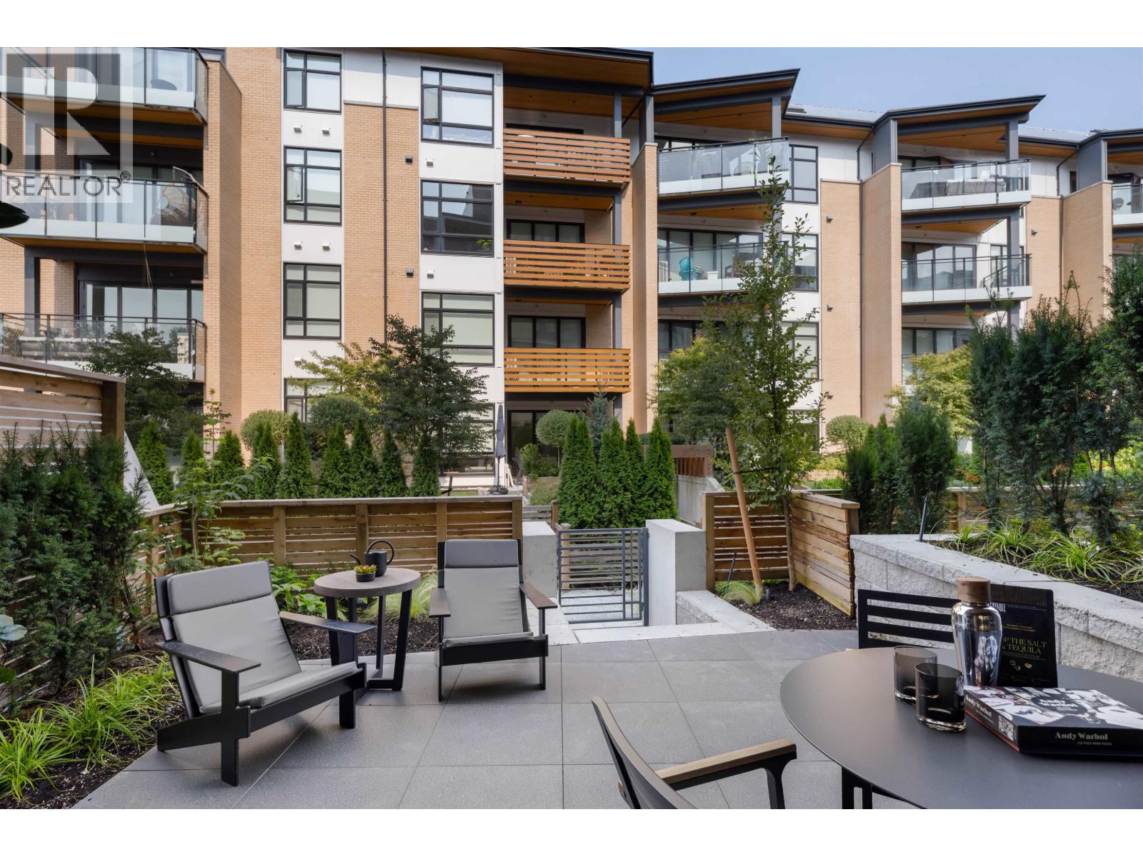 105 310 SALTER STREET, New Westminster