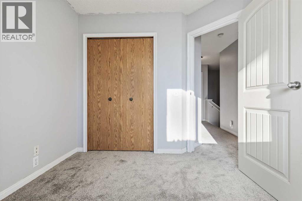 Single Family House for Sale in  Martin Crossing Court NE Martindale Calgary 