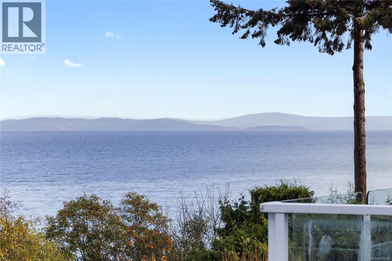 204 431 Crescent Rd W, Qualicum Beach