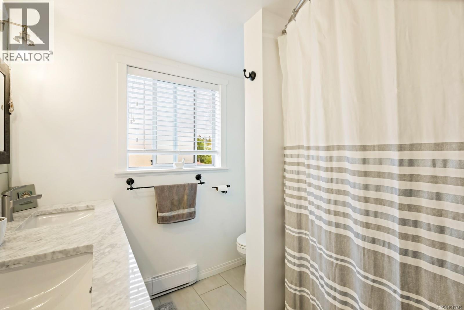 3131 Maxwell St, Chemainus