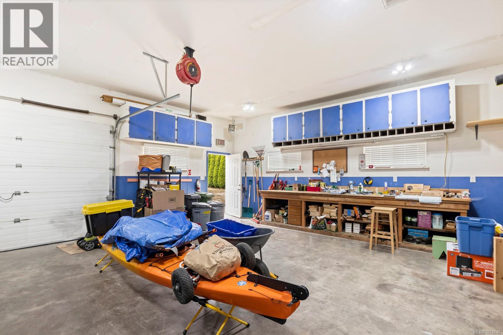 3131 Maxwell St, Chemainus