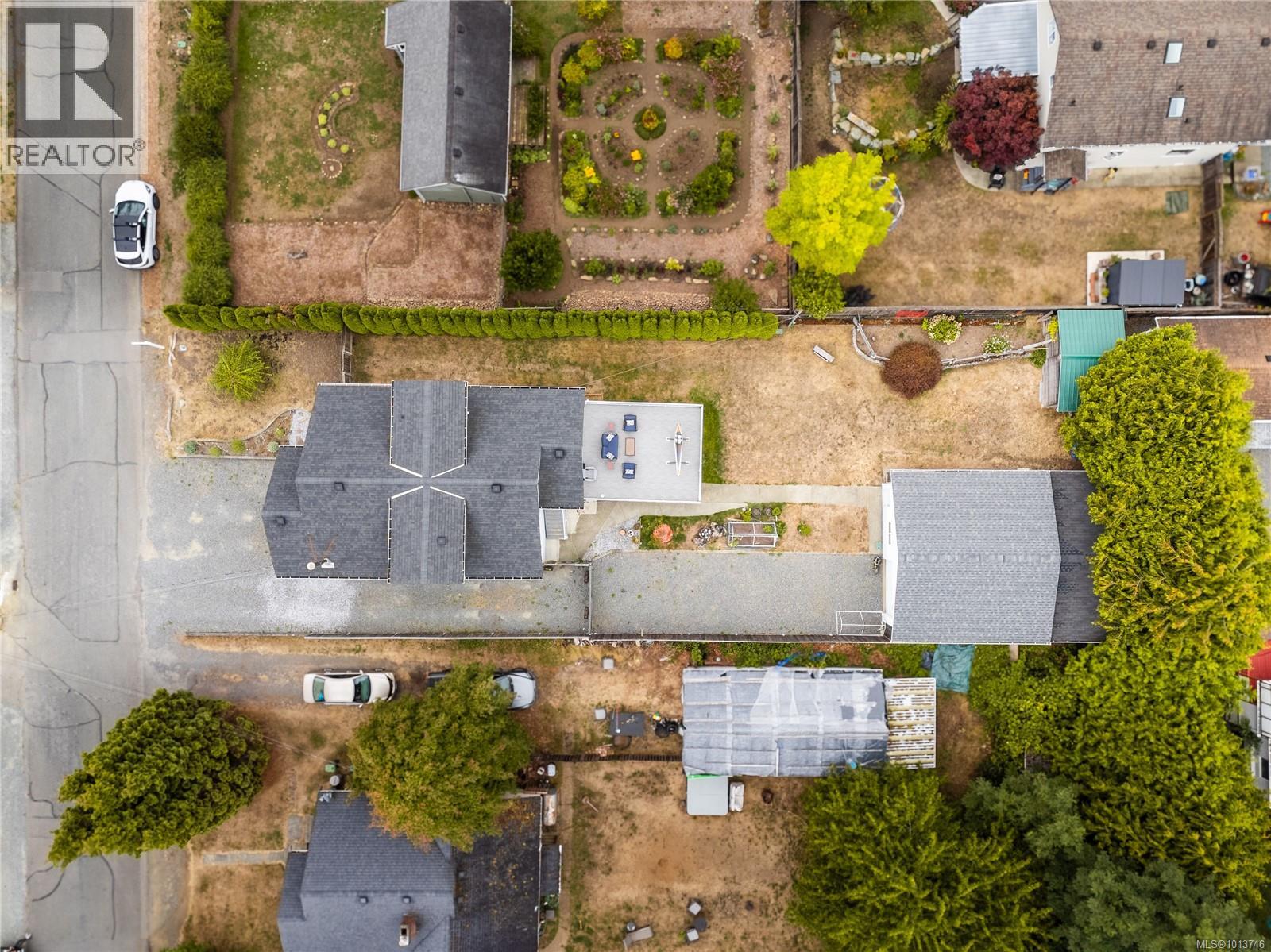 3131 Maxwell St, Chemainus