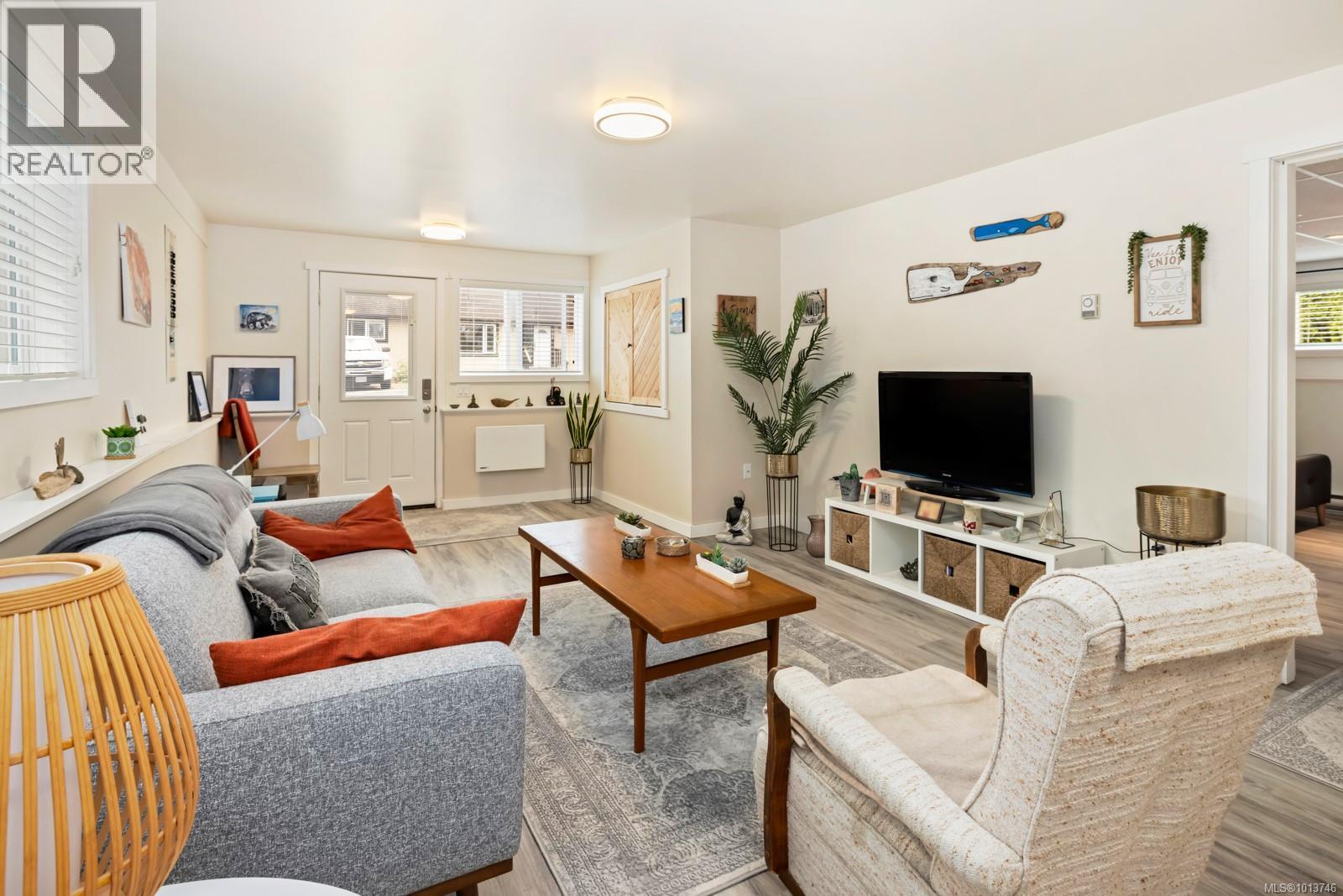 3131 Maxwell St, Chemainus