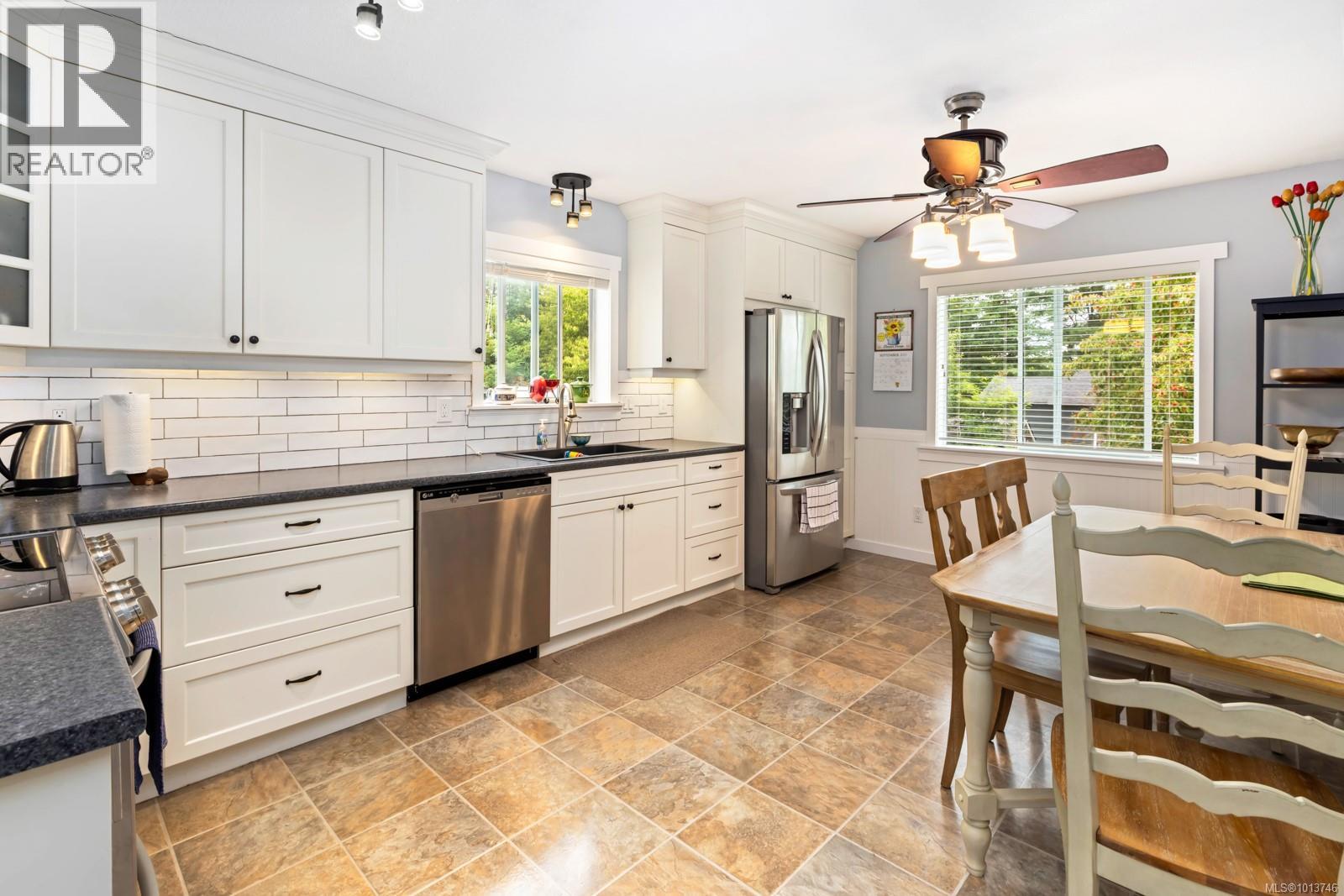 3131 Maxwell St, Chemainus