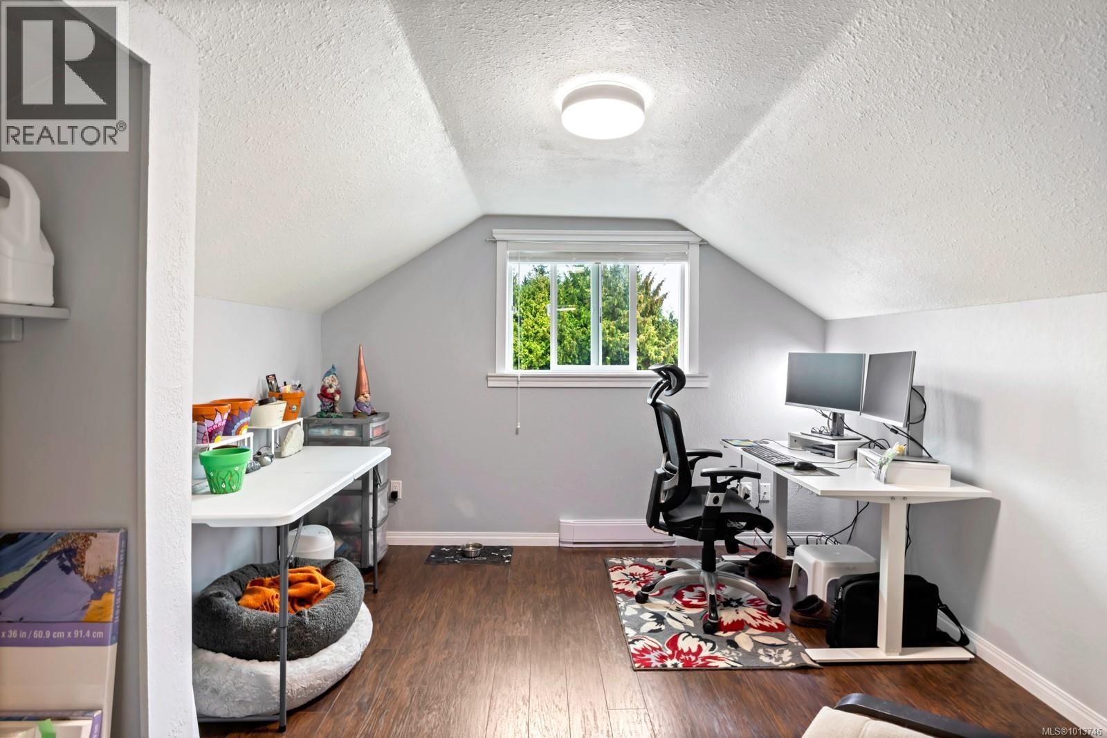 3131 Maxwell St, Chemainus