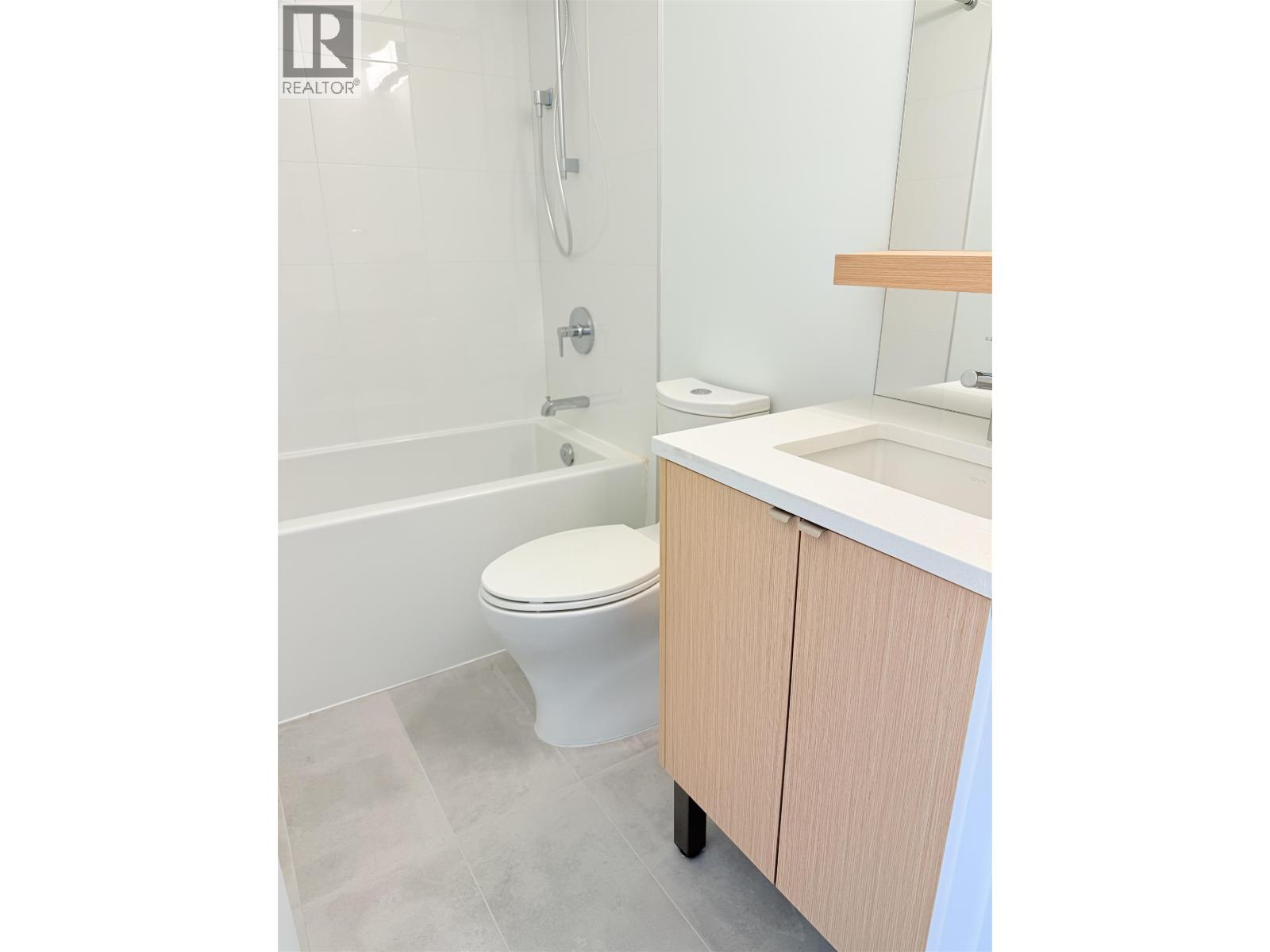 400 37994 SECOND AVENUE, Squamish