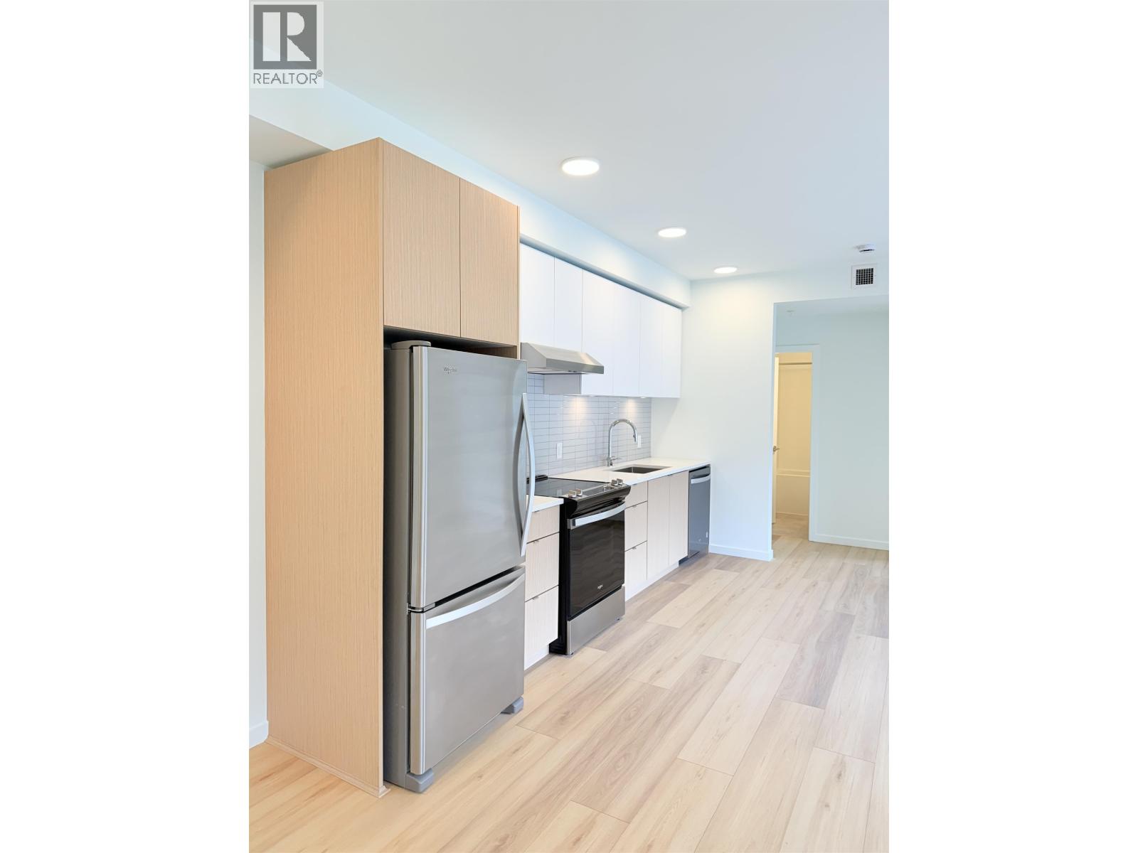 400 37994 SECOND AVENUE, Squamish
