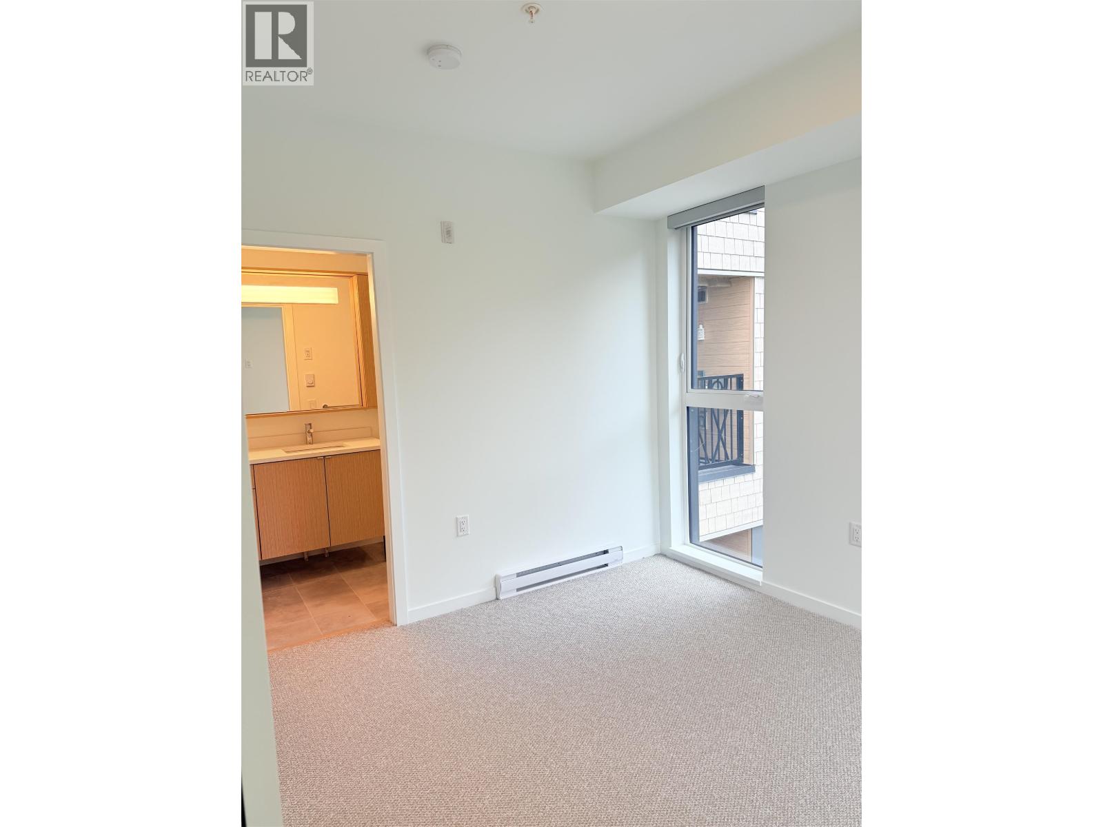 400 37994 SECOND AVENUE, Squamish